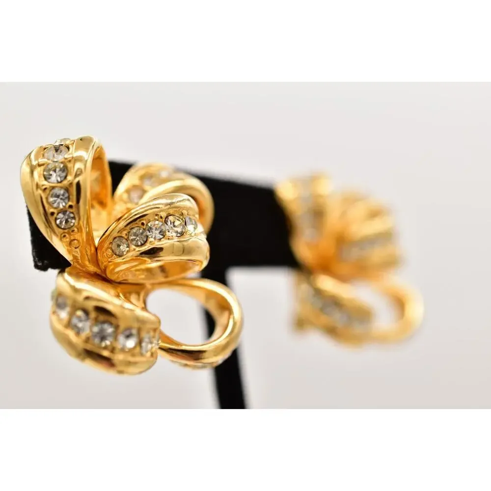 KJL Vintage Crystal Bow Clip Earrings Knot Gold Tone Chunky Signed 1990s BinBF - Picture 4 of 12
